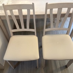  「ダイニングテーブルセット（4人用・椅子2脚＋ベンチ1脚付き）」の画像