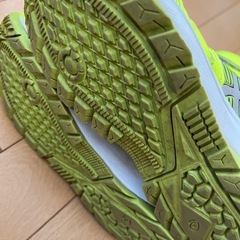 アシックス　冬靴　22cmの画像