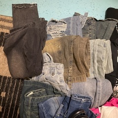 レディース　ジーンズ　バッグ　スウェット　まとめの画像