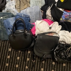 レディース　ジーンズ　バッグ　スウェット　まとめの画像