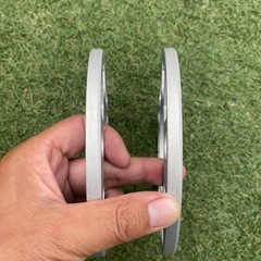 ホイールスペーサー8ミリ２枚セット未使用　4穴、5穴、マルチの画像