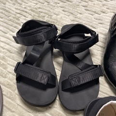 スニーカー　サンダル　スリッポン　ブーツの画像