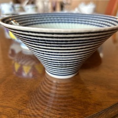 有田醤油差し、お茶碗。の画像