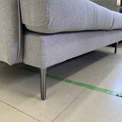 中古品　コンパクト2人掛けソファー　ラブソファー　グレー　1400mm 公田店の画像