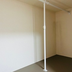 突っ張り棒の画像