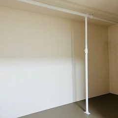 突っ張り棒の画像
