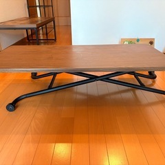ニトリ　昇降テーブルの画像
