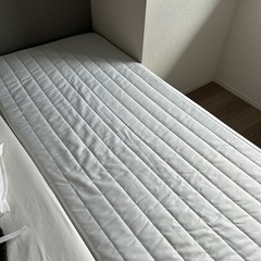 無印良品　脚付マットレス
の画像