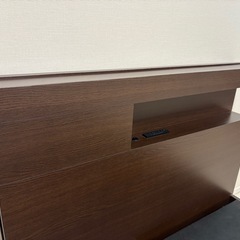 シングルベットフレーム　収納、照明付きの画像