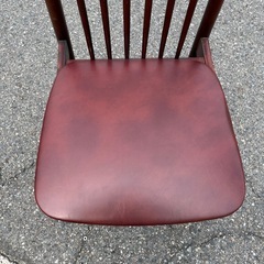 【TOYO FURNITUREFURNITURE】椅子　チェア　ダイニングチェア　赤茶色　木製　アンティーク　昭和レトロ　ビンテージ　ヴィンテージ　家具【1脚のみ】【横41.5×奥40×座面高39.5×背面高83】の画像
