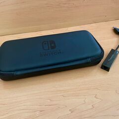 【中古】Nintendo Switch本体一式（動作正常）／ストラップ欠品★おまけ付きの画像
