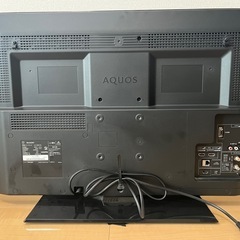 SHARP AQUOS 32型 液晶テレビの画像