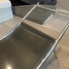 新宿区引き取り希望　オーバル　楕円　ローテーブル/ガラステーブル/コーヒーテーブルの画像