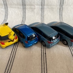 【決まりました】トミカ4台セットの画像