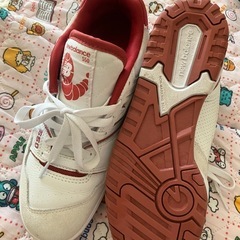 ニューバランス スニーカの画像