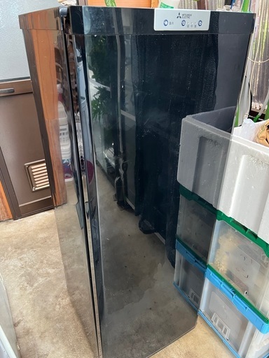 三菱 冷凍庫 144L 多収納！