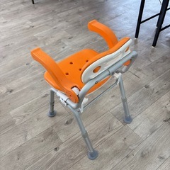 シャワーイス  折りたたみ式の画像