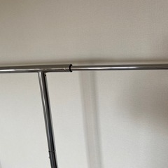 洋服かけ　ハンガーラックの画像