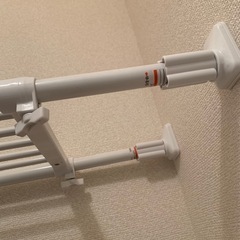 突っ張り棚の画像
