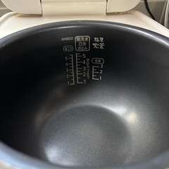 炊飯器の画像