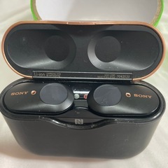 キャンセルにて再掲載　SONY ワイヤレスイヤホン 充電ケース付きの画像