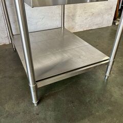 ステンレス製 引出し収納付き作業台 ステンレス作業台 厨房 厨房機器 店舗 店舗用品 作業台 コンロ台 バックガード付 W900×D750 Y2258の画像