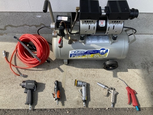 エアーツール8点セット⭐︎静音オイルレスエアーコンプレッサ30L⭐︎エアラチェット他