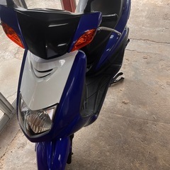 ヤマハ　シグナスX 　バイク　125ccの画像