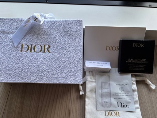 新品未使用品　DIOR バックステージ　グロウ　マキシマイザーパレット　002