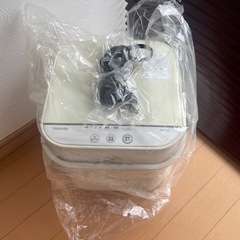 東芝 加湿器 定価1万円の画像