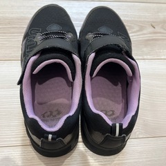 UNLIMITIV アンリミティブ　 キッズ　スニーカー　24cmの画像
