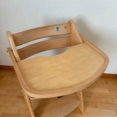 ハイチェアすくすくの画像
