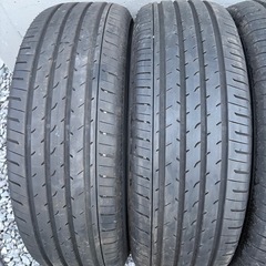 新車外し❗️225/65/17夏ヨコハマの画像