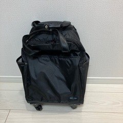 キャリーバッグの画像