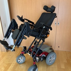 昭和貿易　インバケア　電動車椅子　Storm3 ドイツ製の画像