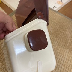 出産準備品　マタニティ　ベビー　レンジで哺乳瓶消毒するもの　コンビ　　赤ちゃん用品の画像