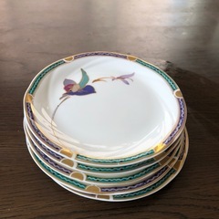 食器の画像