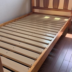ベッドの画像