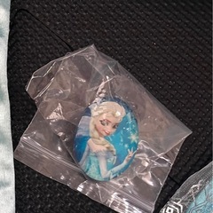 【ほぼ新品】120cm☆エルサ ドレス (ブローチ付き) 手袋はつきませんの画像