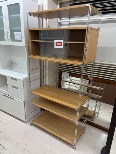 リユースのサカイ栃木店★ジモティ割あり★ 無印 食器棚 ベージュ W84.5×D40×H175.4 クリーニング済み TC10826