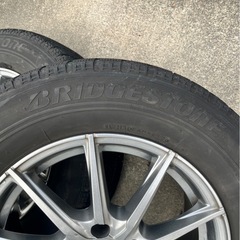 スタッドレスタイヤ　ヴェルファイア30系　ブリヂストン　ブリザックVRX 215/65/R16の画像
