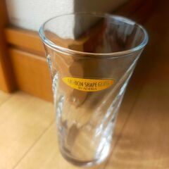 安い！　グラス　25個セットの画像