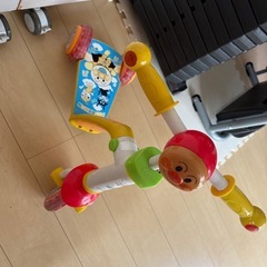 アンパンマンツーウェイ乗り物の画像