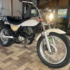 SUZUKI バンバン200 NH41A キャブレター　オールペイント　ホワイト/ベージュ　フロントフォークOH ブレーキパッド交換　シート新品張り替の画像