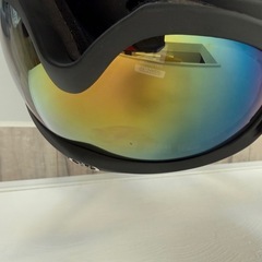 本日限定　スキースノボヘルメット　アジア人の頭にフィット　ゴーグル付の画像