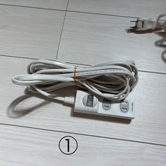 延長コード3.0m×2つ,5.0m×1つ(各300円)の画像