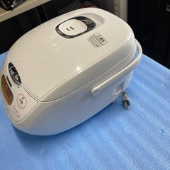 炊飯器　2019年製ヤマダ電気マイコンジャー炊飯器　YEC-M10G1 小倉北区の画像