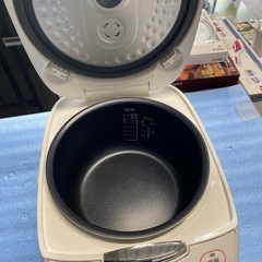 炊飯器　2019年製ヤマダ電気マイコンジャー炊飯器　YEC-M10G1 小倉北区の画像