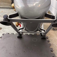 京セラ　エアコンプレッサー　軽量オイルレスの画像
