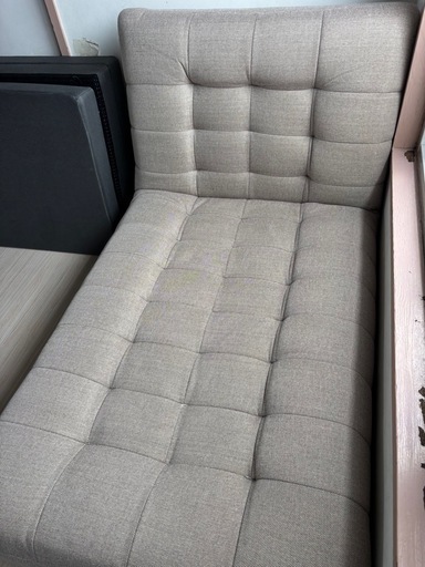 ほぼ未使用　購入今年8月ソファ